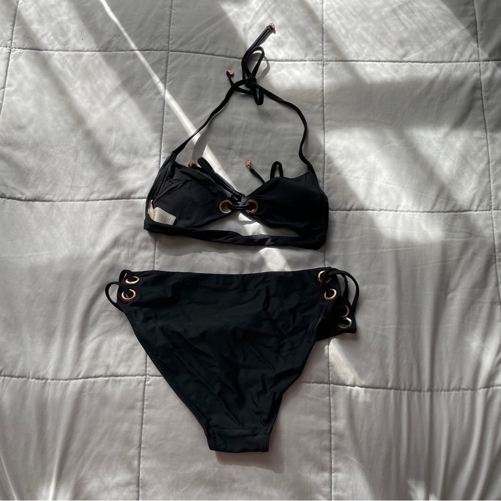 6 Shore Road Black Bikini XS - Picture 2 of 5